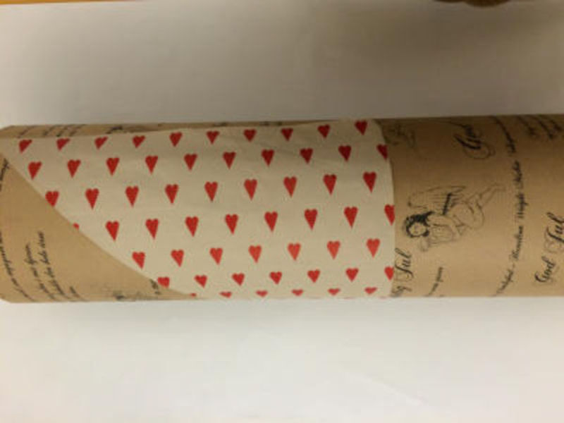 ØKONOM KRAFT 60G DOBB ENGLE/RØDE HJERTER 57CMX200M