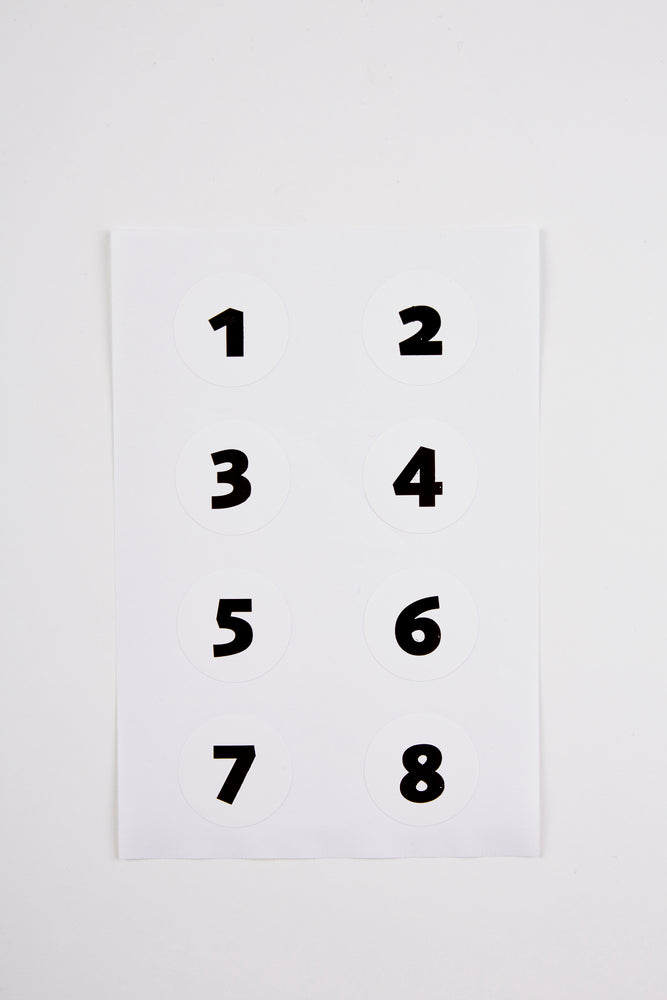 STICKERS MED TAL 1-24 CIRKEL HVID