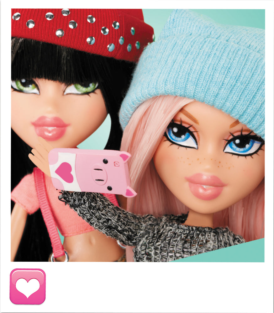 BRATZ #SELFIE SNAPS DOLL-CLOE