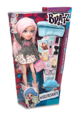 BRATZ #SELFIE SNAPS DOLL-CLOE