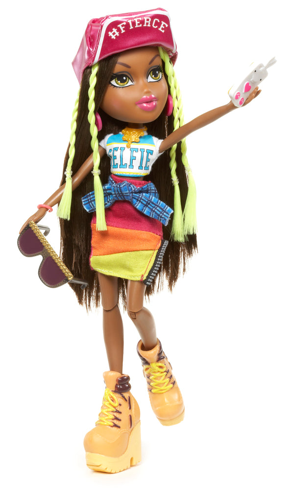 BRATZ #SELFIE SNAPS DOLL-SASHA
