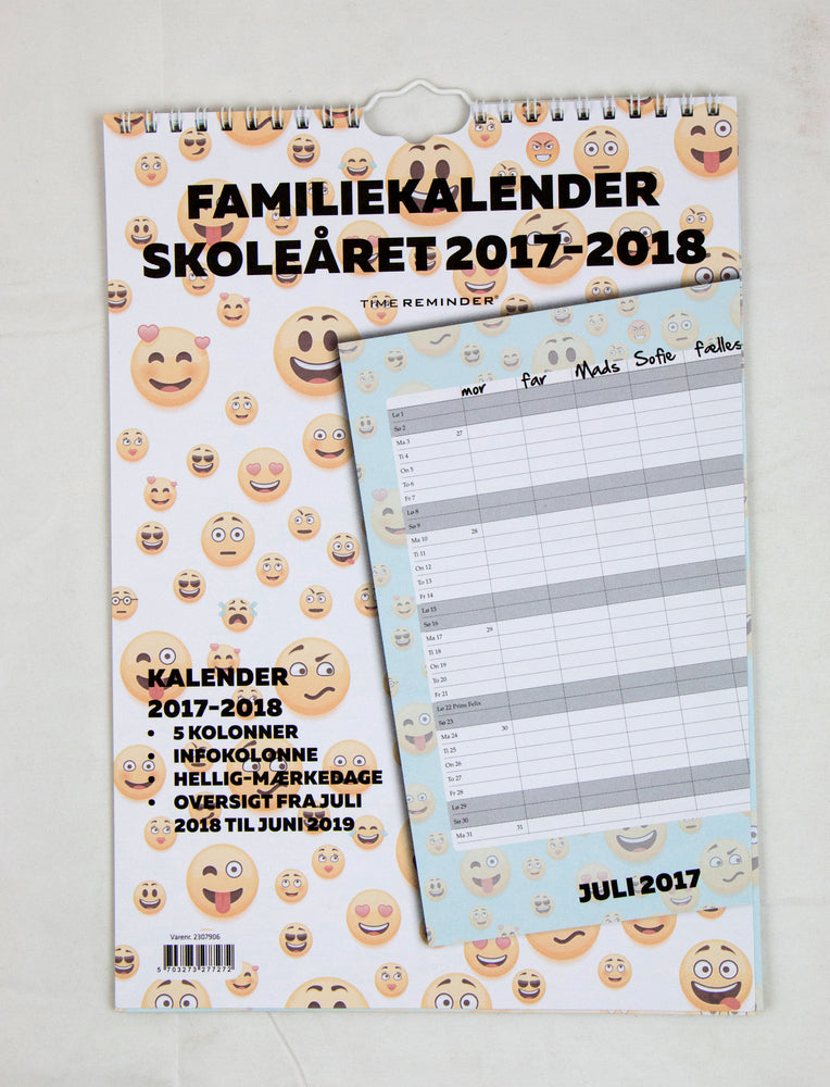 SKOLEFAMILIEKALENDER 2017/18 A4 SMILEY