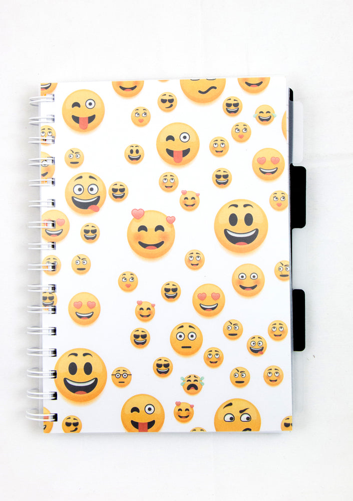 SPIRALBLOK A5 PP OMSLAG SMILEY HVID 5 FANER