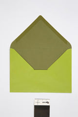 KUVERT C6 100G MØRK GRØN/LIME 10 STK
