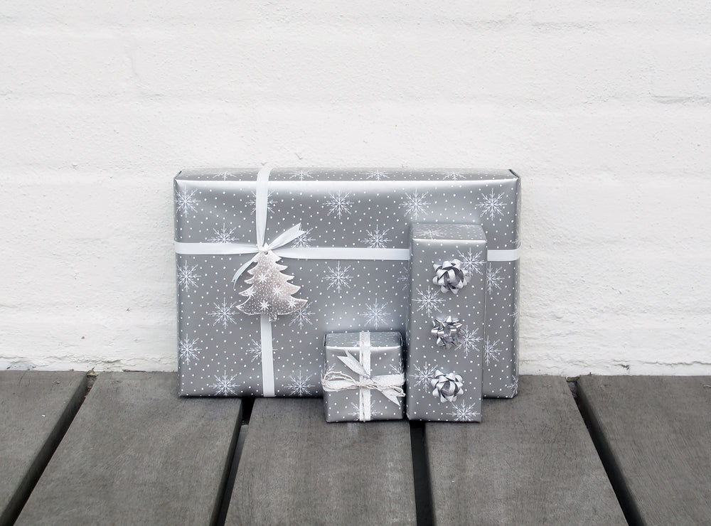 GAVEPAPIR STJERNER SØLV PRINT 3 M