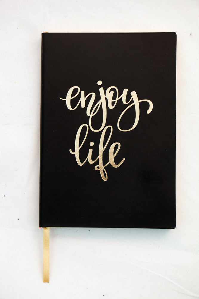 NOTESBOG A5 PU SORT ENJOY LIFE