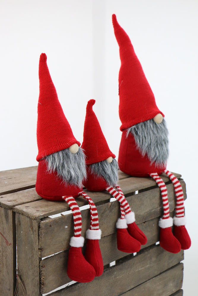 Nisse rød 40 40 cm m/strikhue og ben