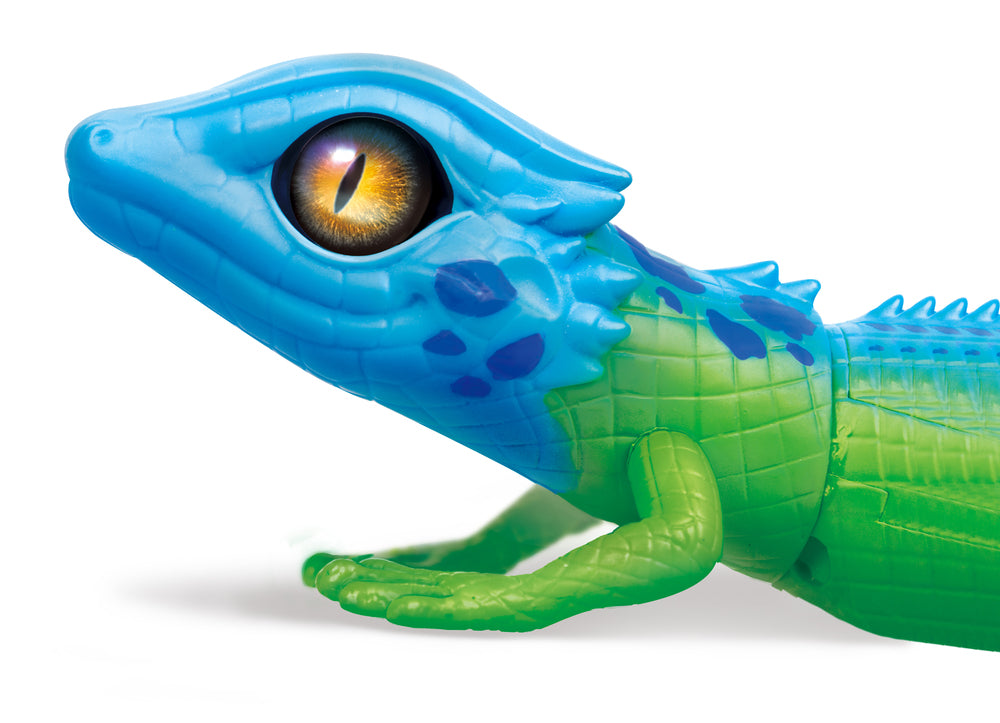 Robo alive snake/lizard snake/lizard ass