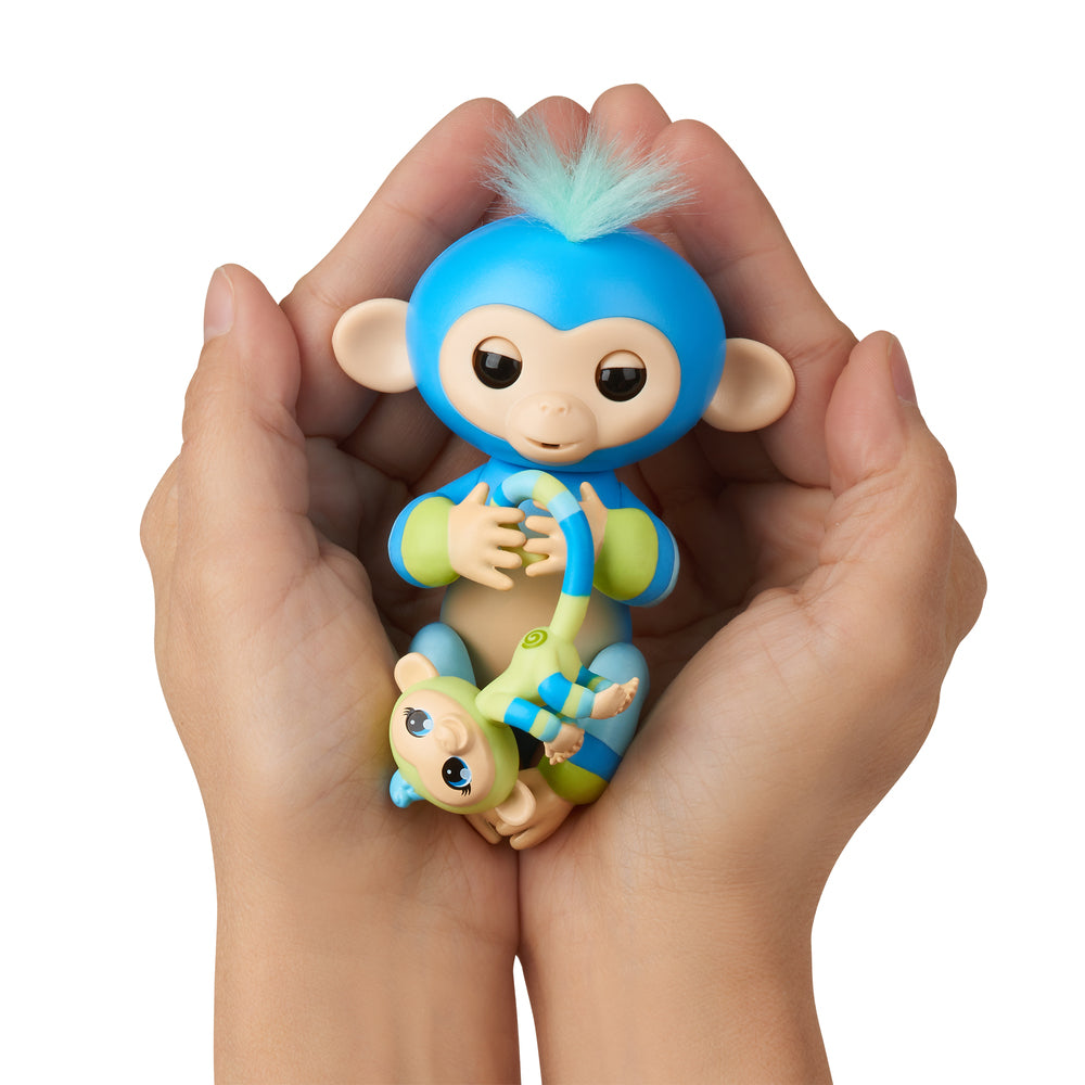 FINGERLINGS ABE ASS