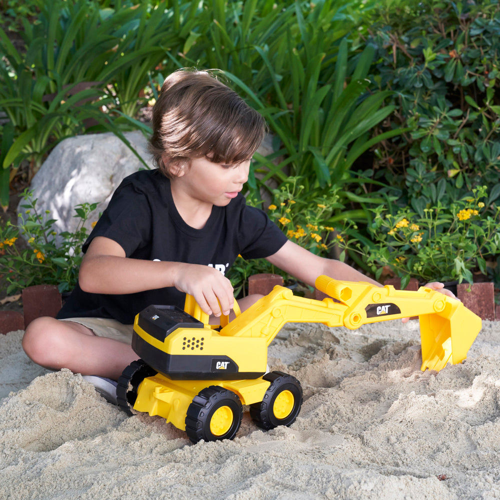 CAT Tough Rigs Excavator.