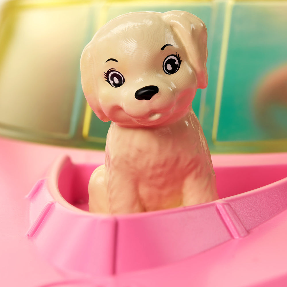 Barbie dukke og båd