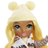 Rainbow High Vinterferie Modedukke - Sunny Madison