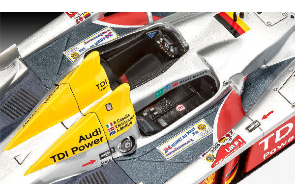 Gift Set Audi R10 TDI Le Mans + 3D Puzzle Dio