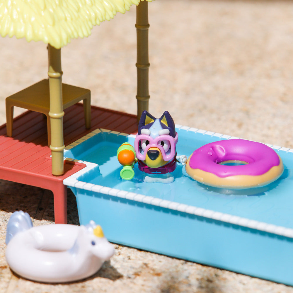 Bluey Pool time playset