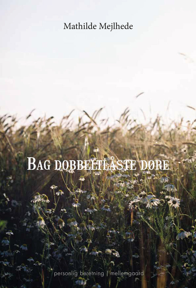 Bag dobbeltlåste døre
