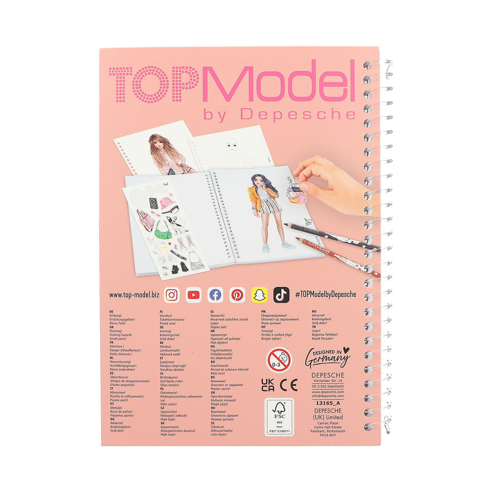 TOPModel Lommemalebog Nyela & Lexy