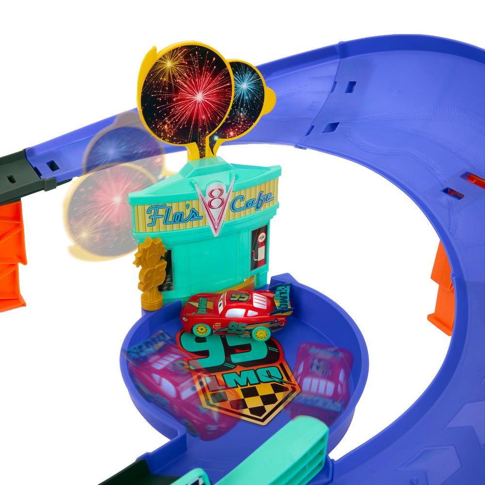 Pixar Cars McQueen day playset