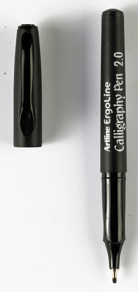 Kalligrafipen artline erg242 2,0mm sort